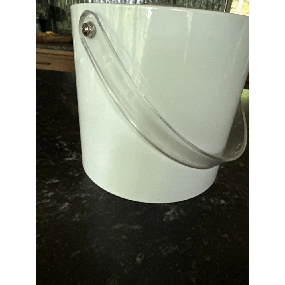 Georges Briard White Ice Bucket - MCM Mod Space Age Lucite Handle VTG